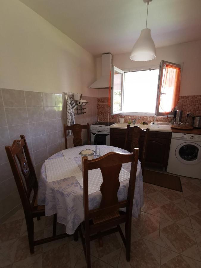 Petite Maisonnette De Plein Pied Le Taillan-Médoc Buitenkant foto